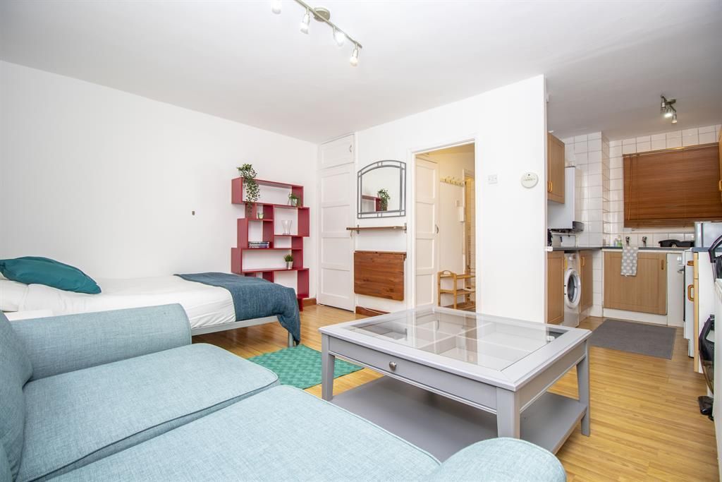 Property photo 2 of 6