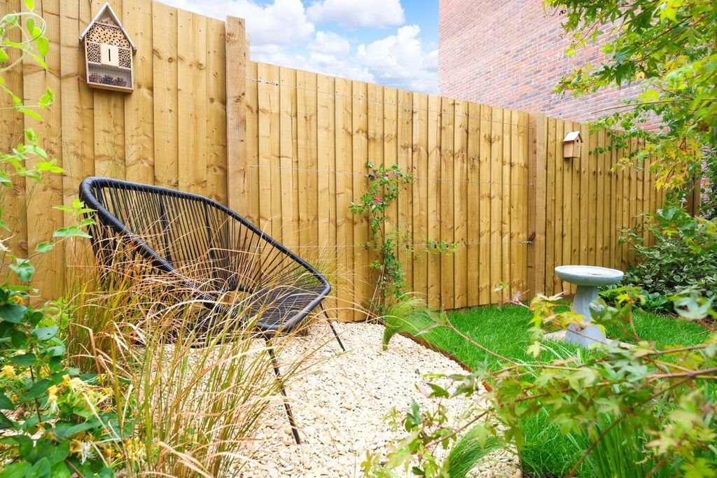 Property photo 2 of 12 Coanda Show Home