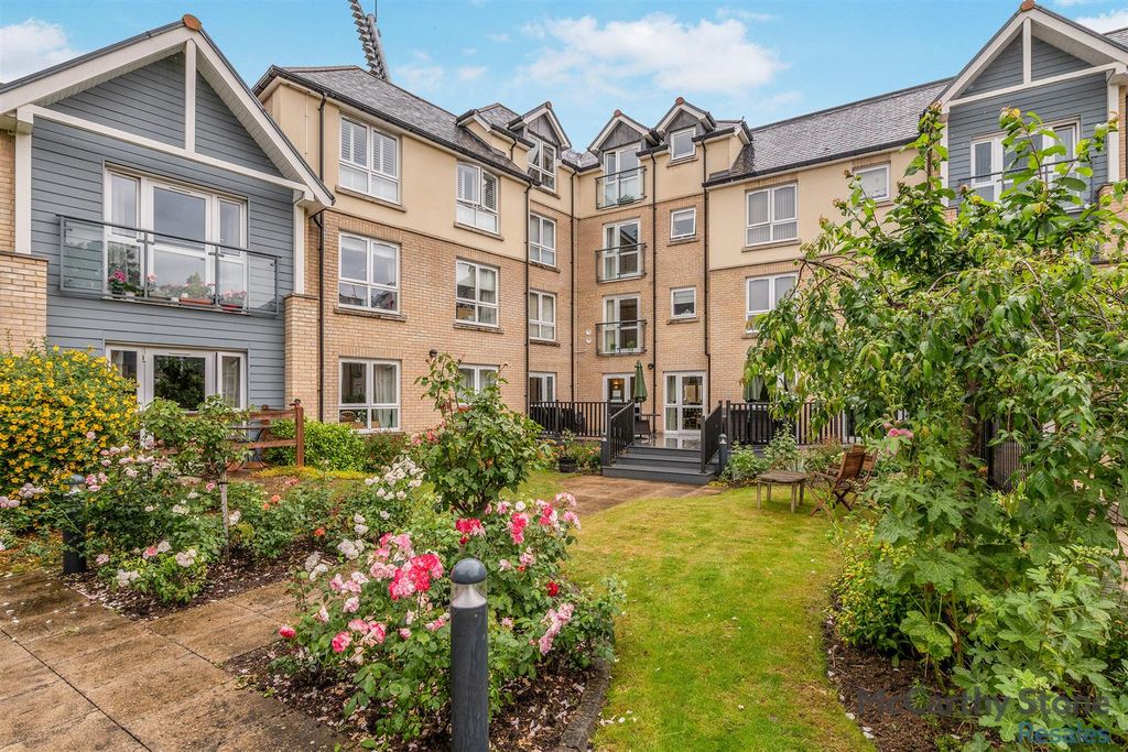 Property photo 1 of 11 23Baileycourtnewwrittlestreetchelmsfordcm20Fs-15.J