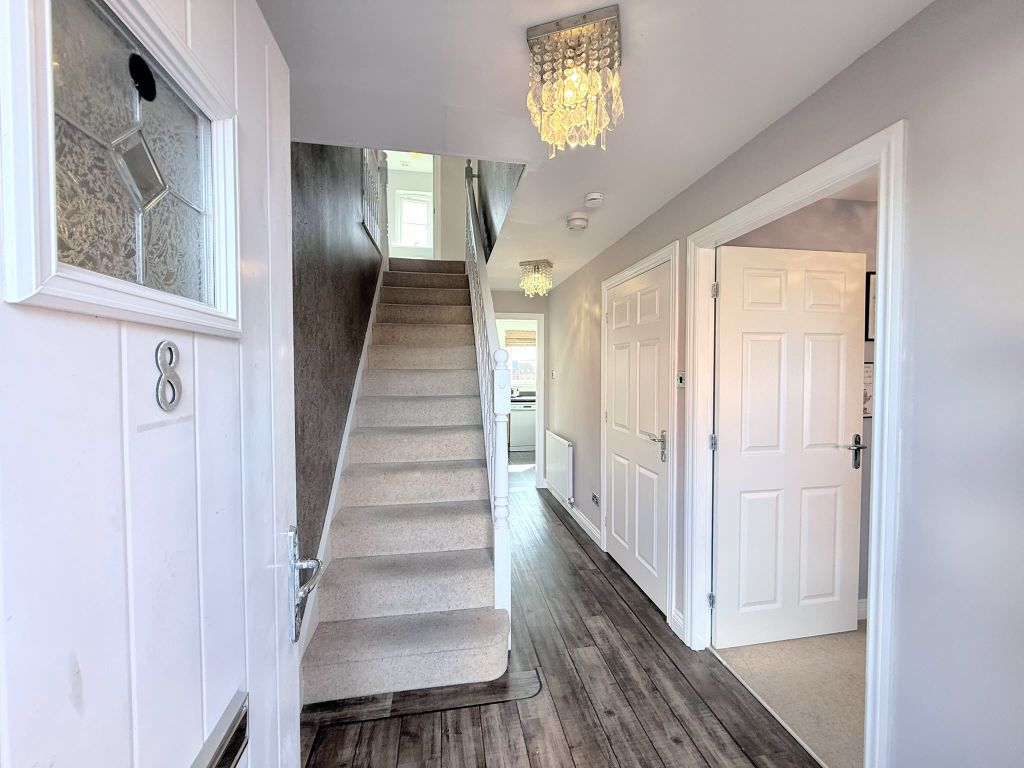 Property photo 2 of 34