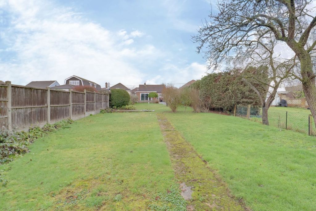 Property photo 2 of 18