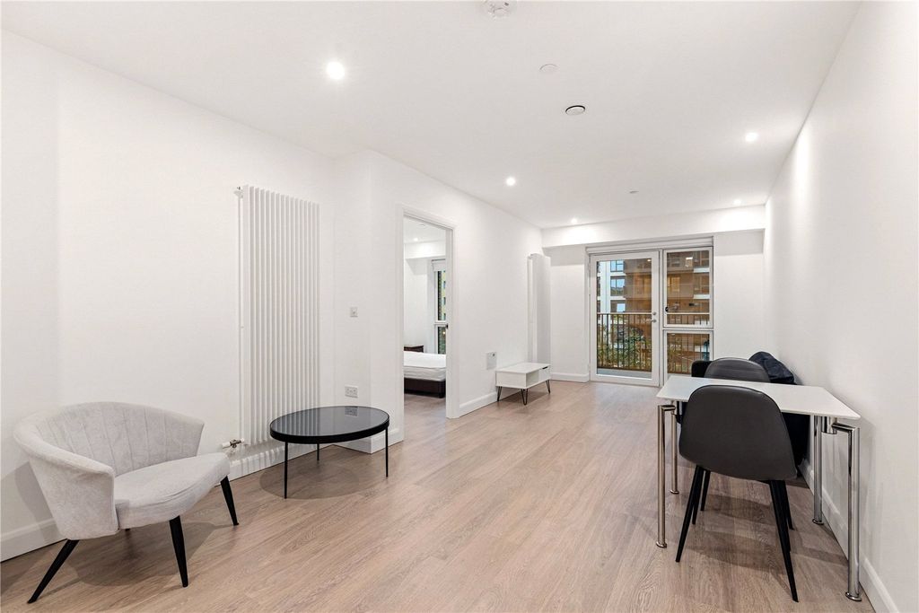 Property photo 1 of 14 Picture No. 05