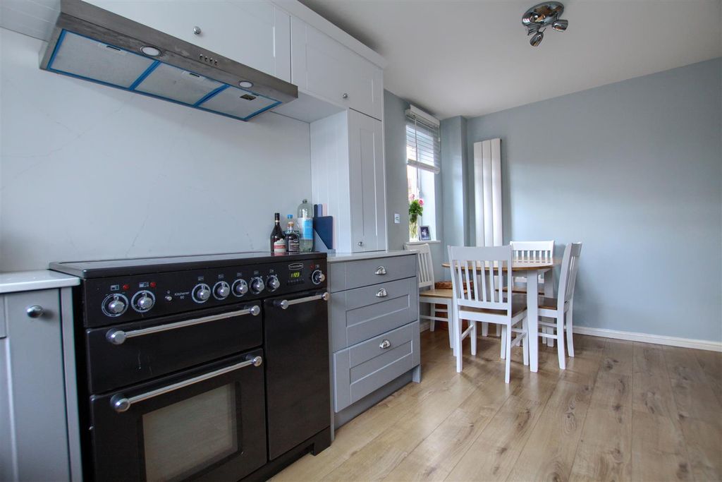 Property photo 2 of 16 Fr5.Jpg