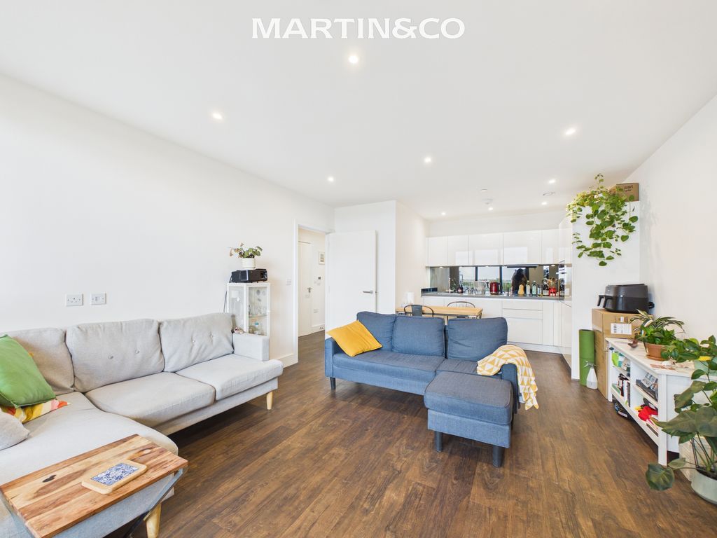 Property photo 2 of 8