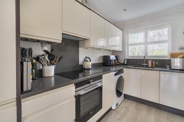 Property photo 2 of 13 Kitchen