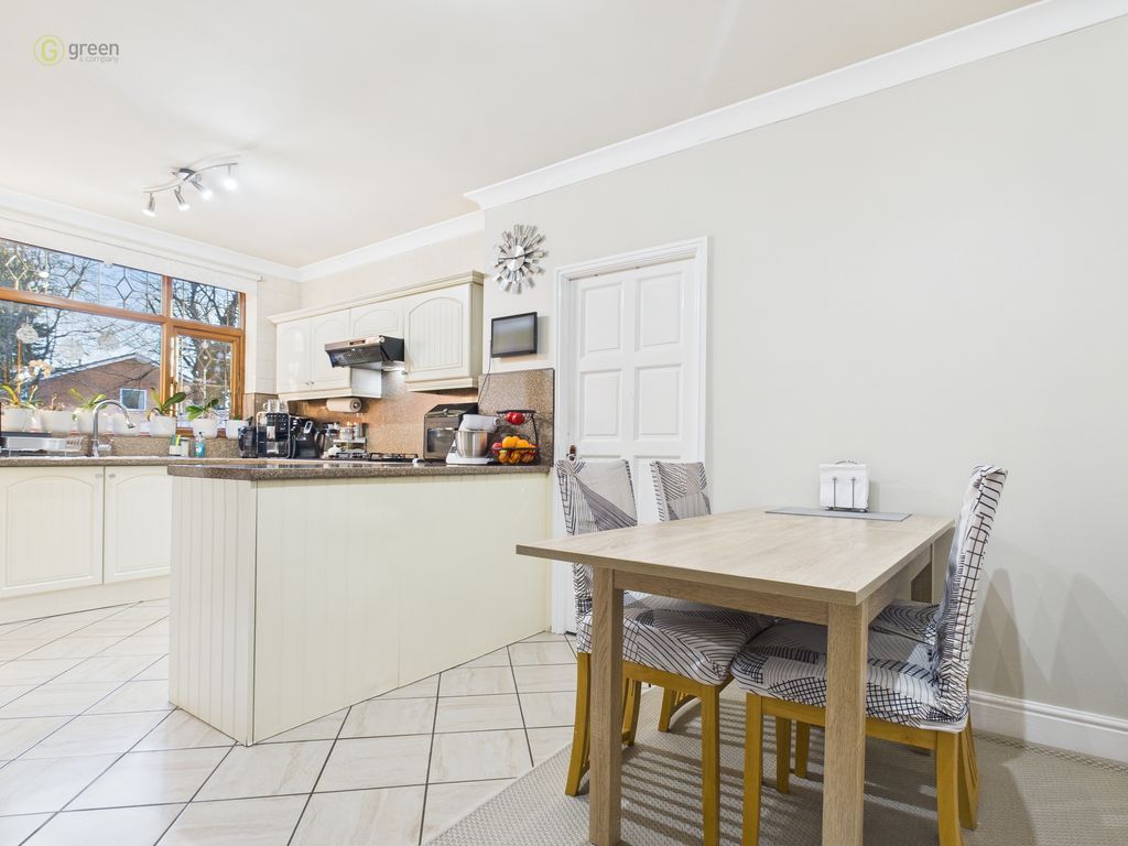 Property photo 3 of 45