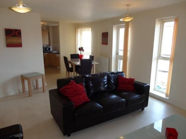 Property photo 3 of 6