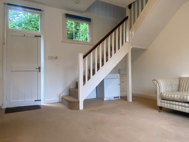 Property photo 3 of 10 4613364