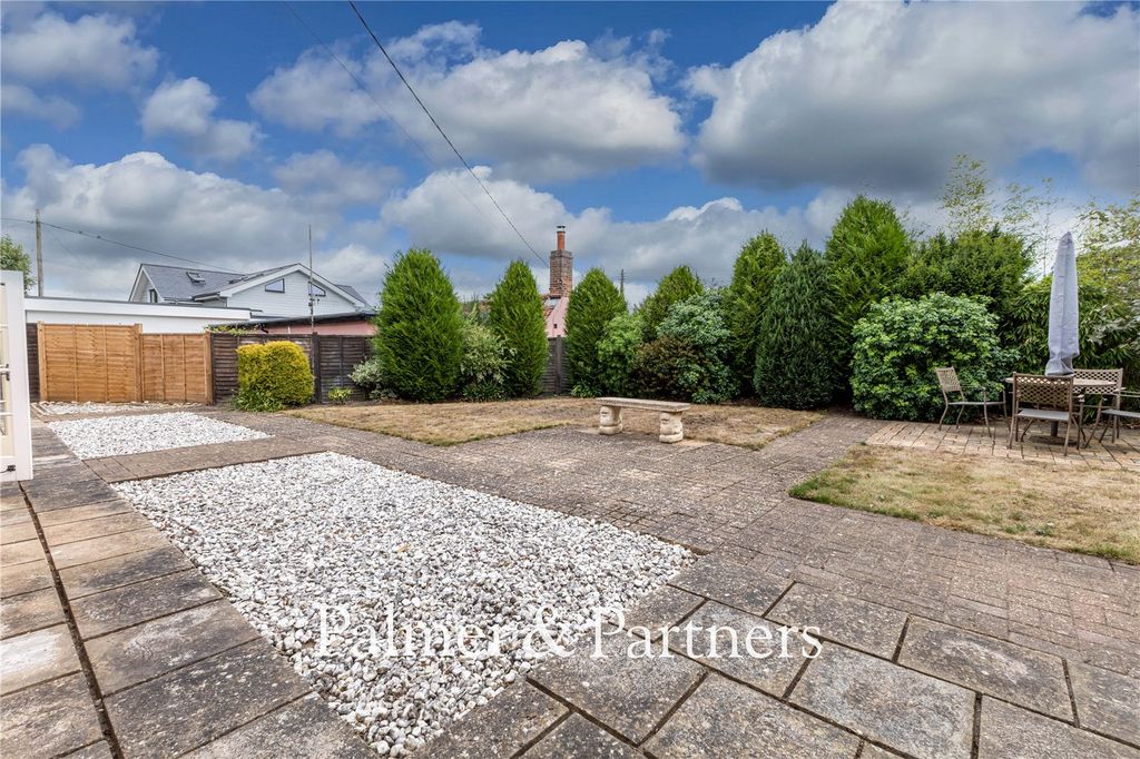 Property photo 2 of 23 Picture No. 04