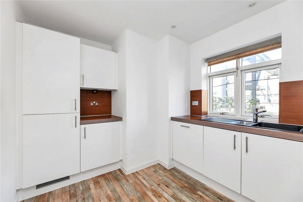 Property photo 3 of 14 Picture No. 29