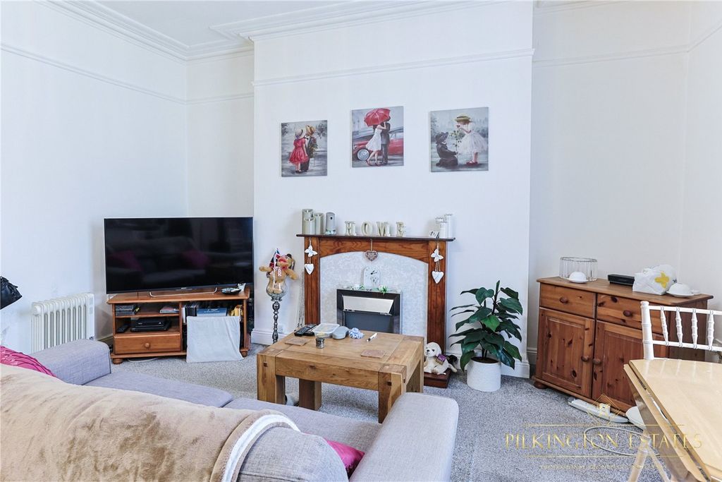 Property photo 3 of 25 4292922
