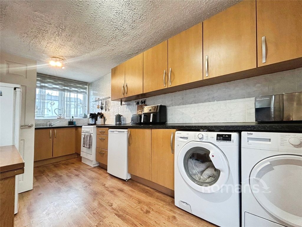 Property photo 3 of 13 Picture No. 08