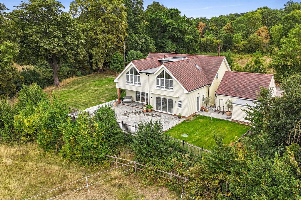 Property photo 1 of 17 Picture No. 16