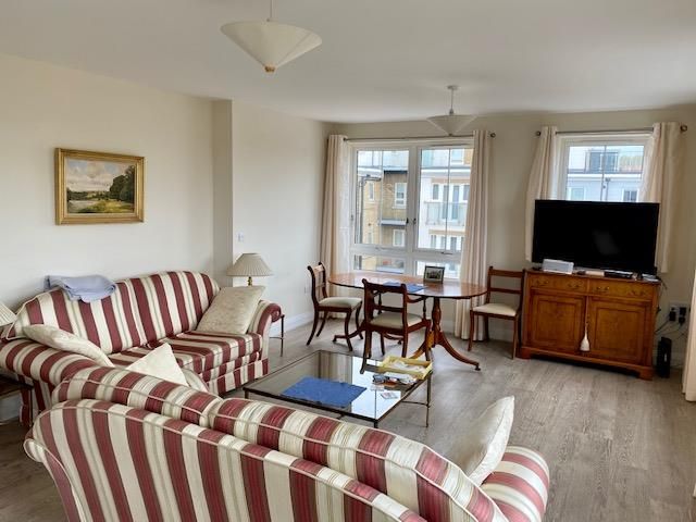 Property photo 2 of 15 Living Room