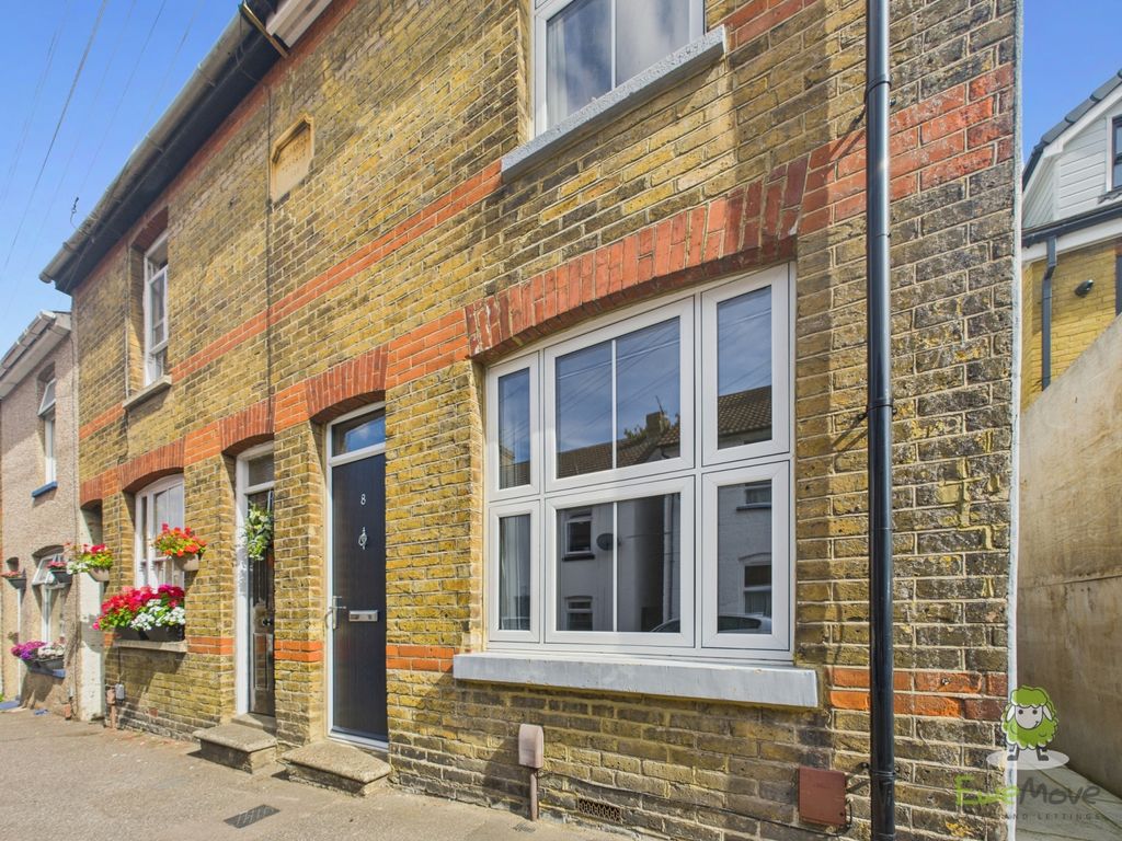 Property photo 1 of 33 Cam01543G0-Pr0152-Still061