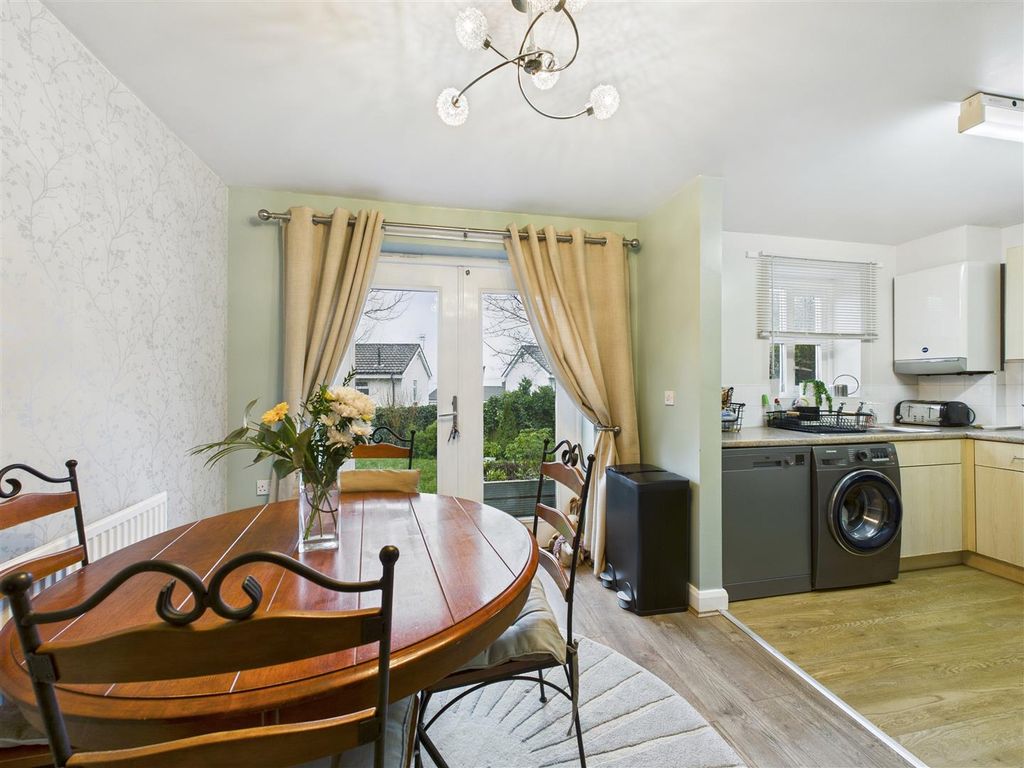 Property photo 2 of 19 Cam05476G0-Pr0114-Still015.Jpg