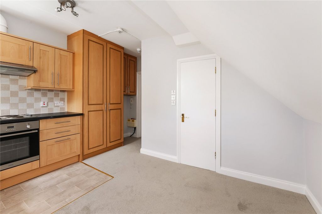 Property photo 3 of 10 Picture No. 04