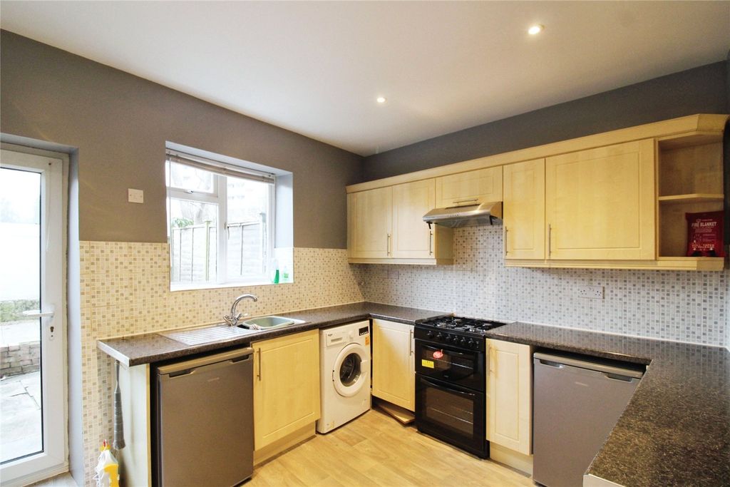 Property photo 3 of 11 Picture No. 08