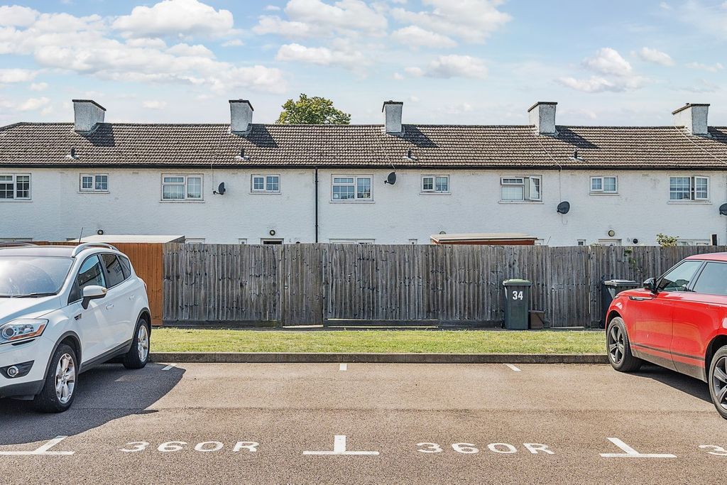 Property photo 3 of 21