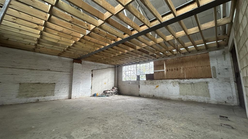 Property photo 3 of 10 Img_0655.Jpg