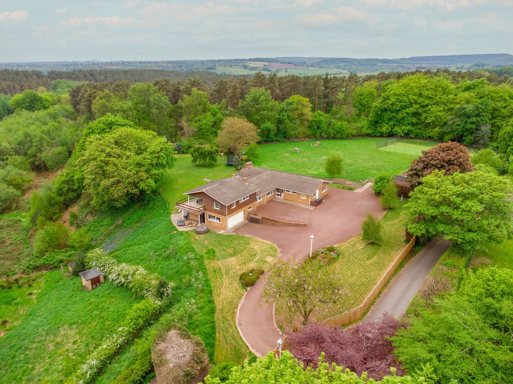Property photo 1 of 50