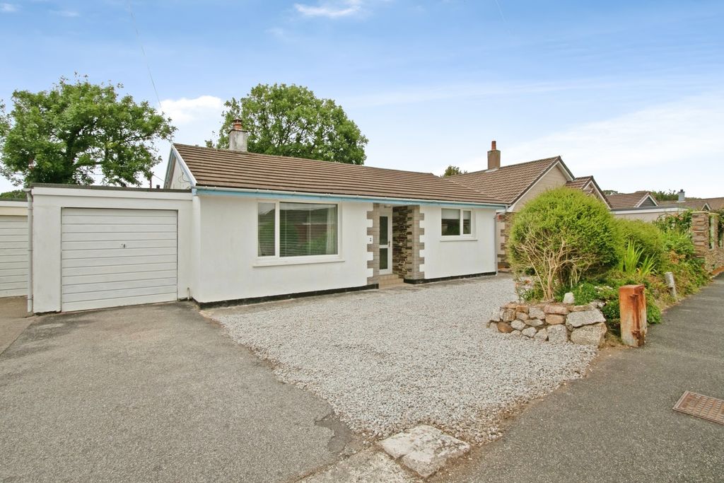Property photo 1 of 17 Pbox-Img.Jpg