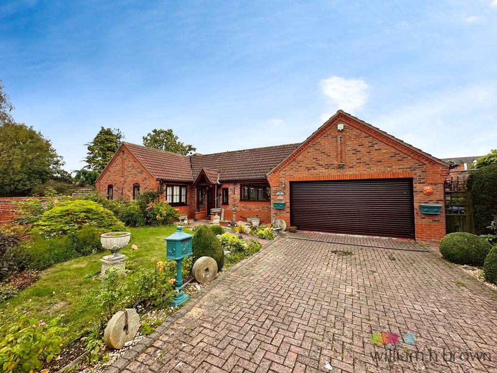 Property photo 1 of 16 Image