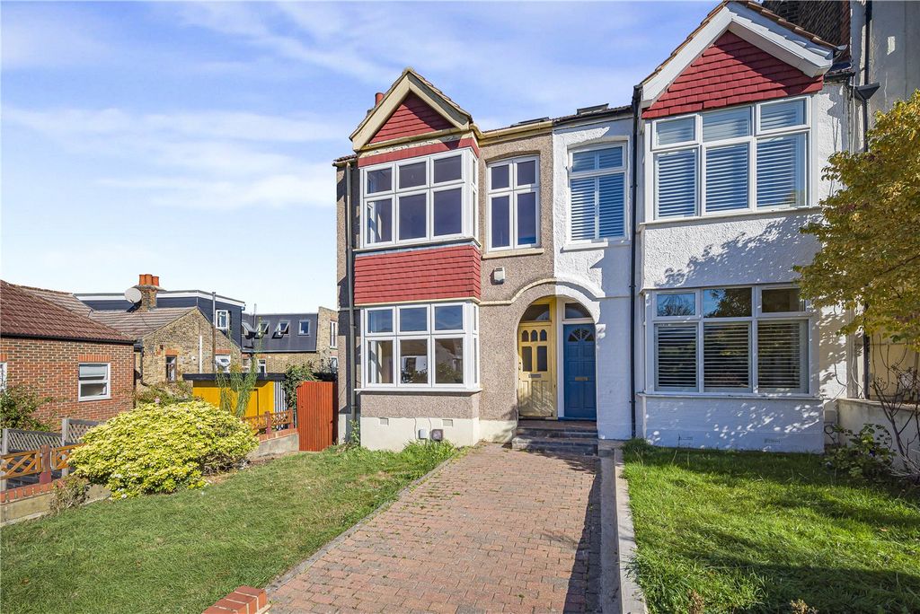 Property photo 1 of 15 Picture No. 24