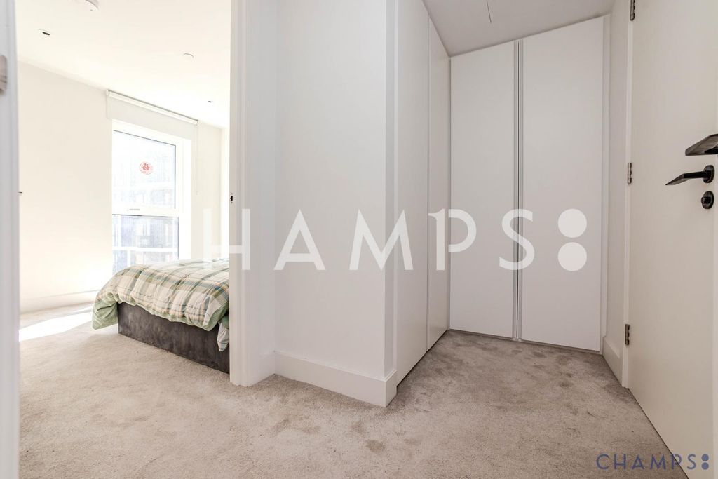 Property photo 3 of 13 Gallery
