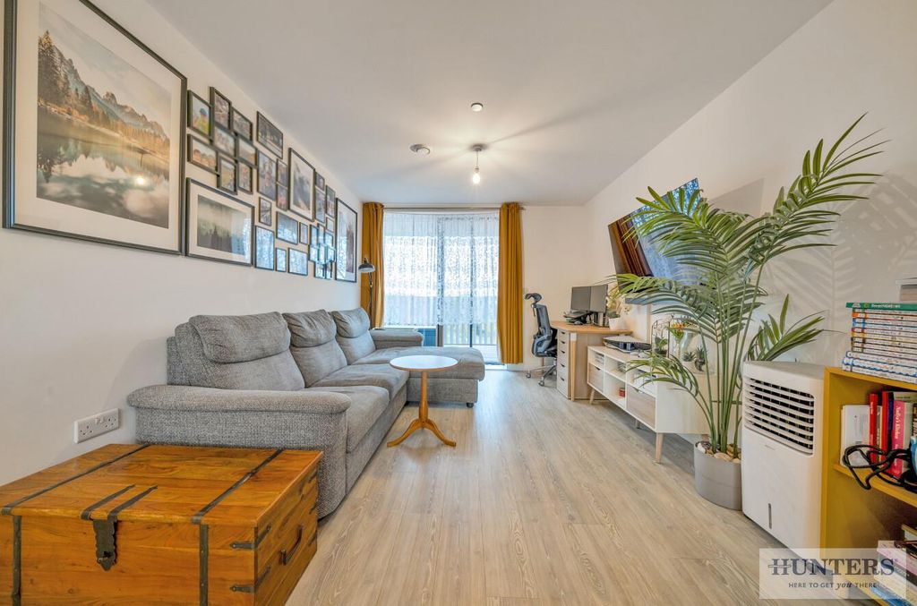 Property photo 3 of 23 Beb5Af3A-6027-479B-A92A-c81B1066Adf7.Jpg