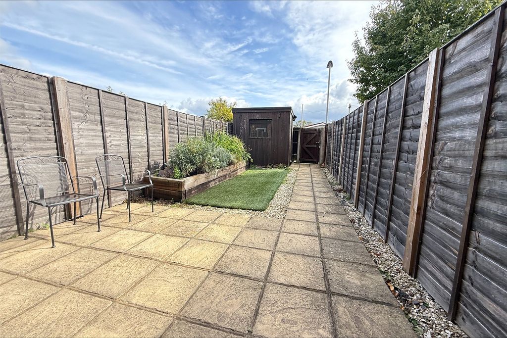 Property photo 2 of 12 Rear Gardenn