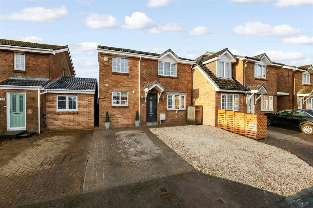 Property photo 1 of 24 Picture No. 01