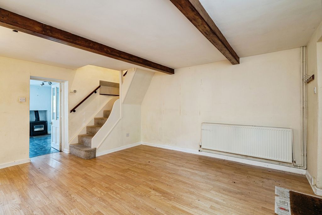 Property photo 2 of 20 Pbox-Img.Jpg