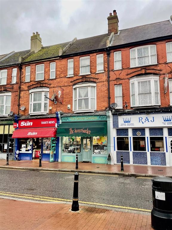 Property photo 1 of 16 High Street Frontage