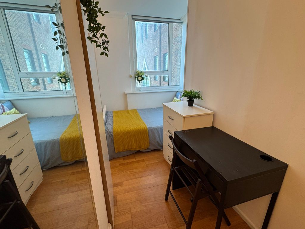 Property photo 3 of 8