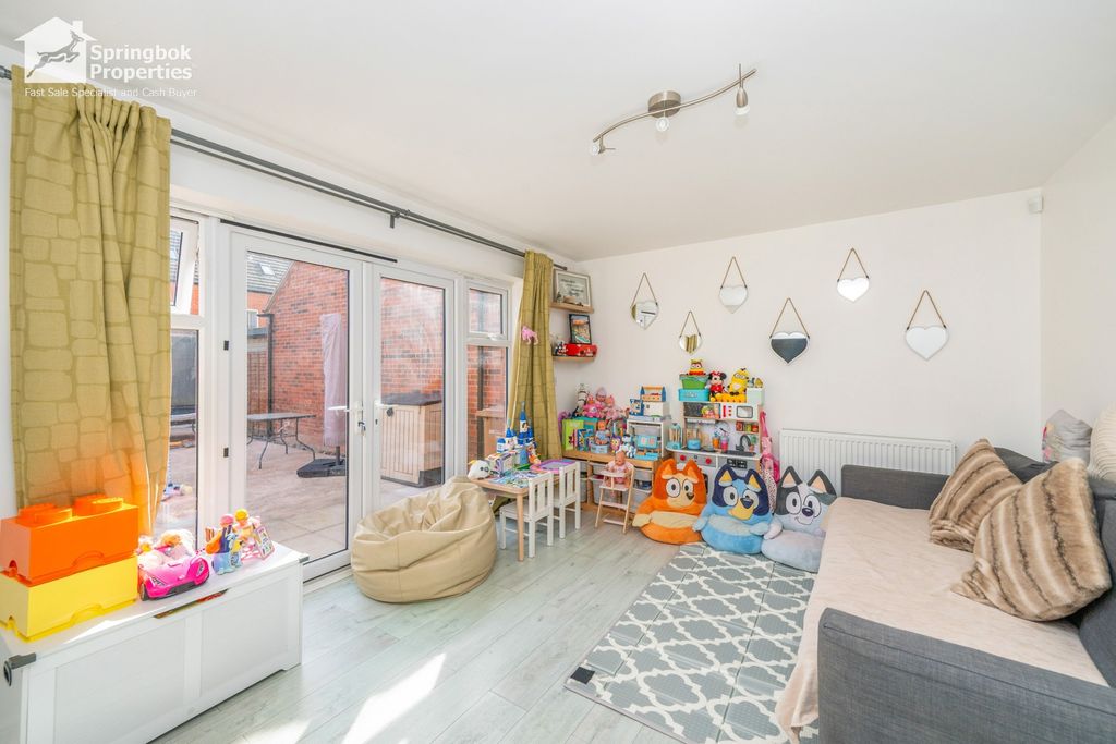 Property photo 3 of 18 Image 3