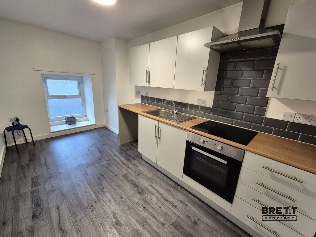 Property photo 1 of 5 Main Image