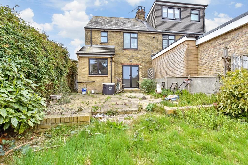 Property photo 1 of 10 Rear Elevation