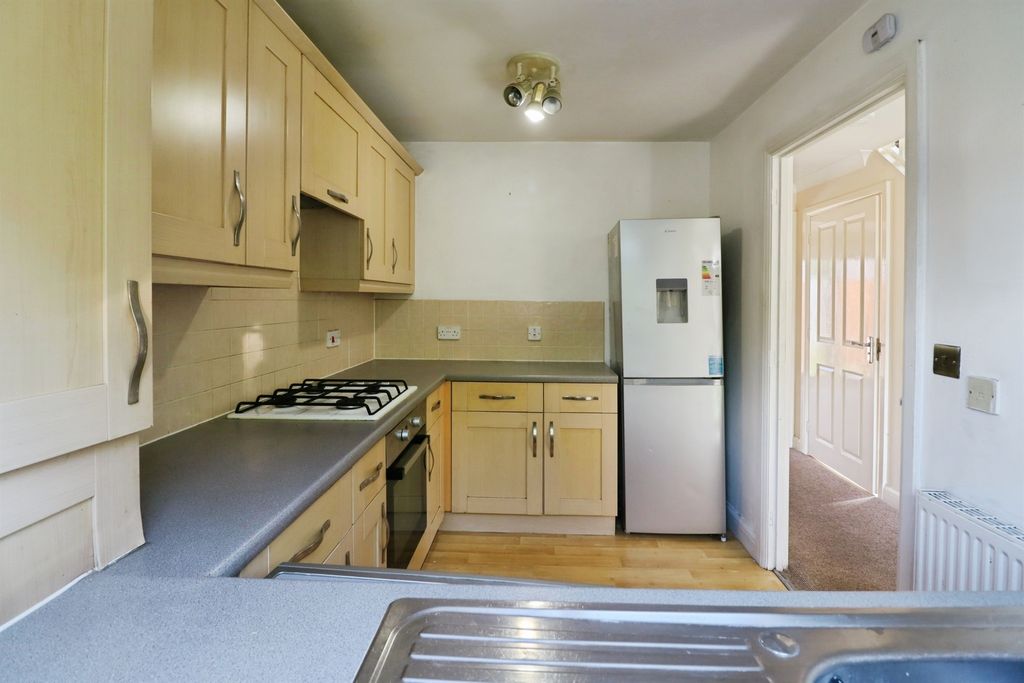 Property photo 3 of 14