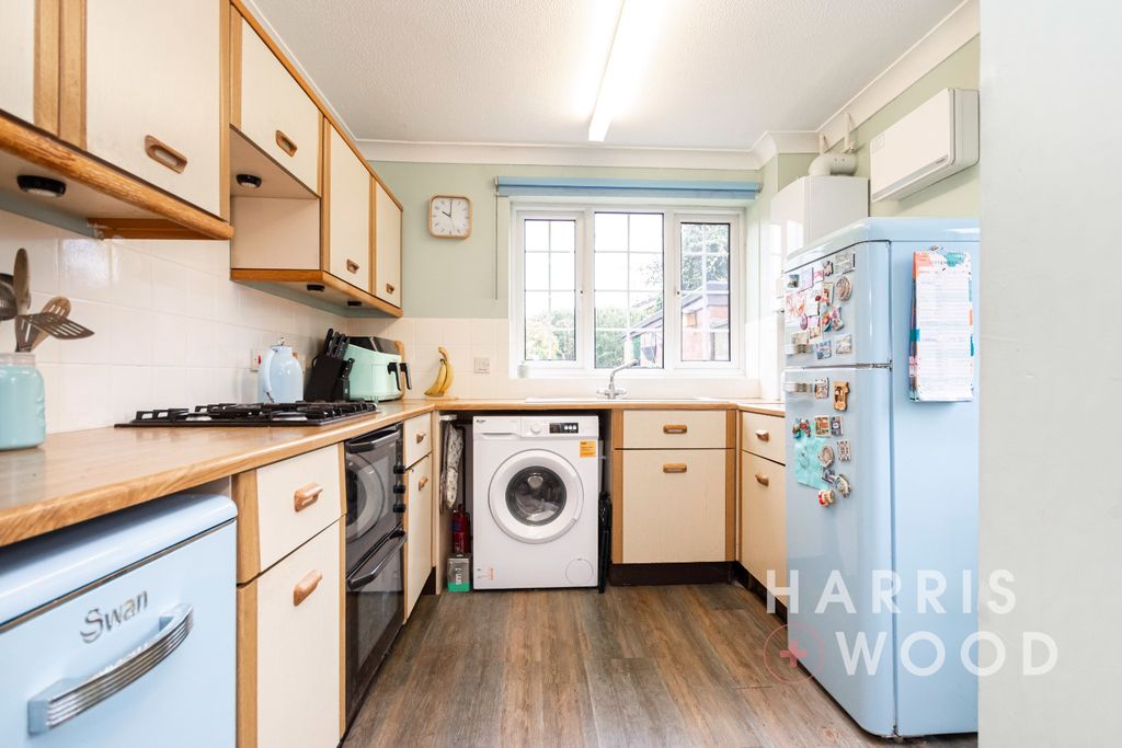 Property photo 2 of 23 4514113