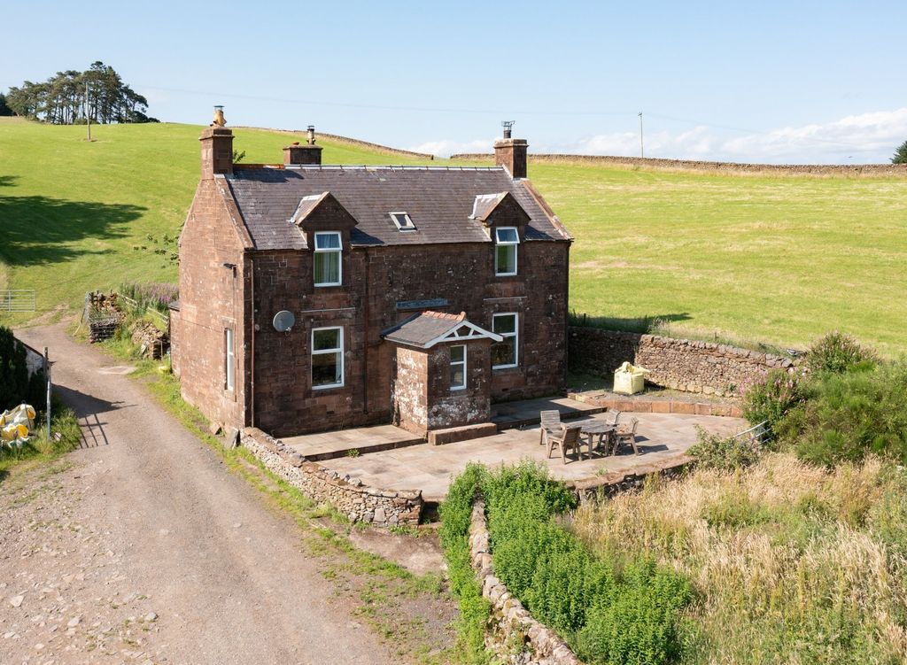 Property photo 2 of 13 Barrhill Farmhouse