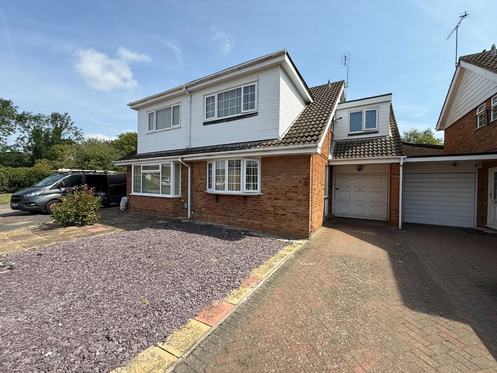 Property photo 1 of 12 5267450