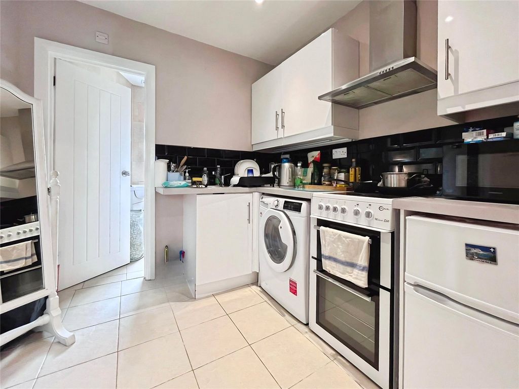 Property photo 1 of 5 Kitchen