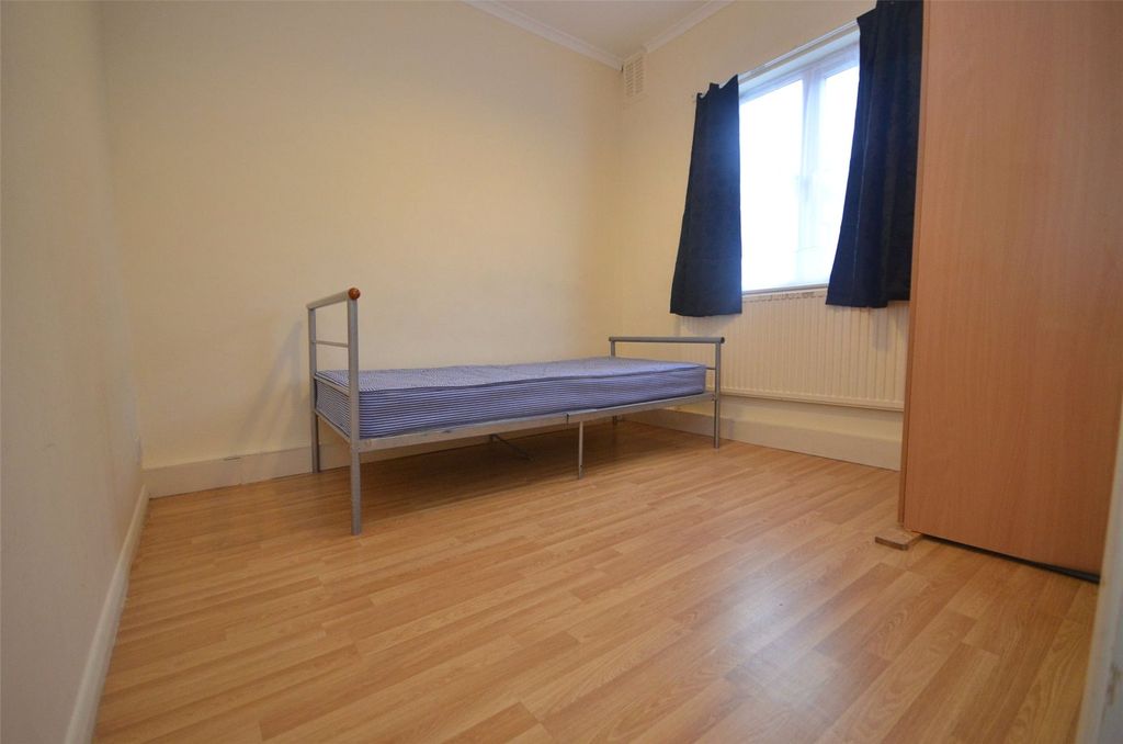 Property photo 2 of 11 Picture No. 01