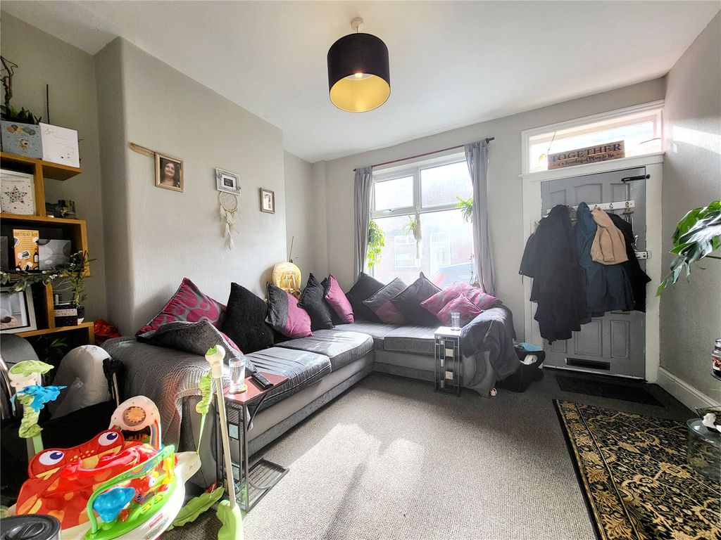 Property photo 2 of 7 Picture No. 01