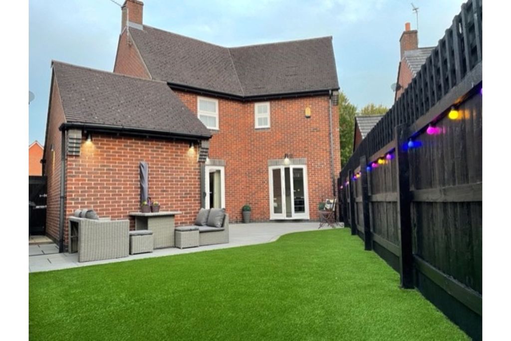 Property photo 3 of 24