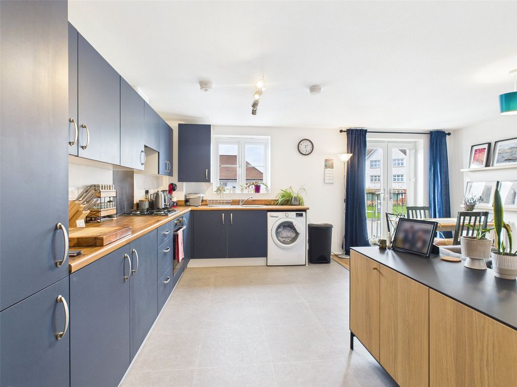 Property photo 3 of 8 Picture No. 02