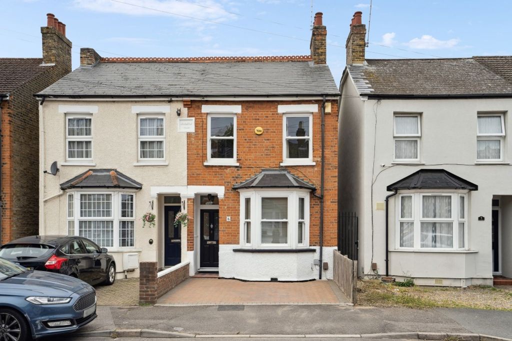 Property photo 1 of 16