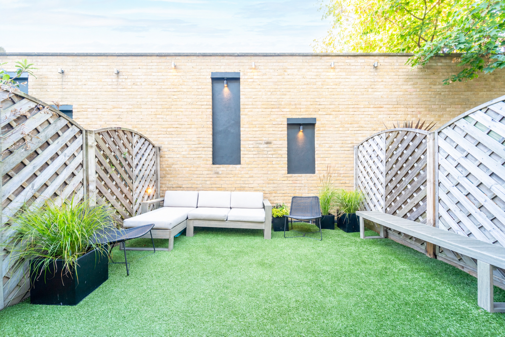 Property photo 3 of 17 Mba09529 - Edit