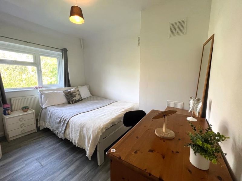 Property photo 3 of 12 Photo 12